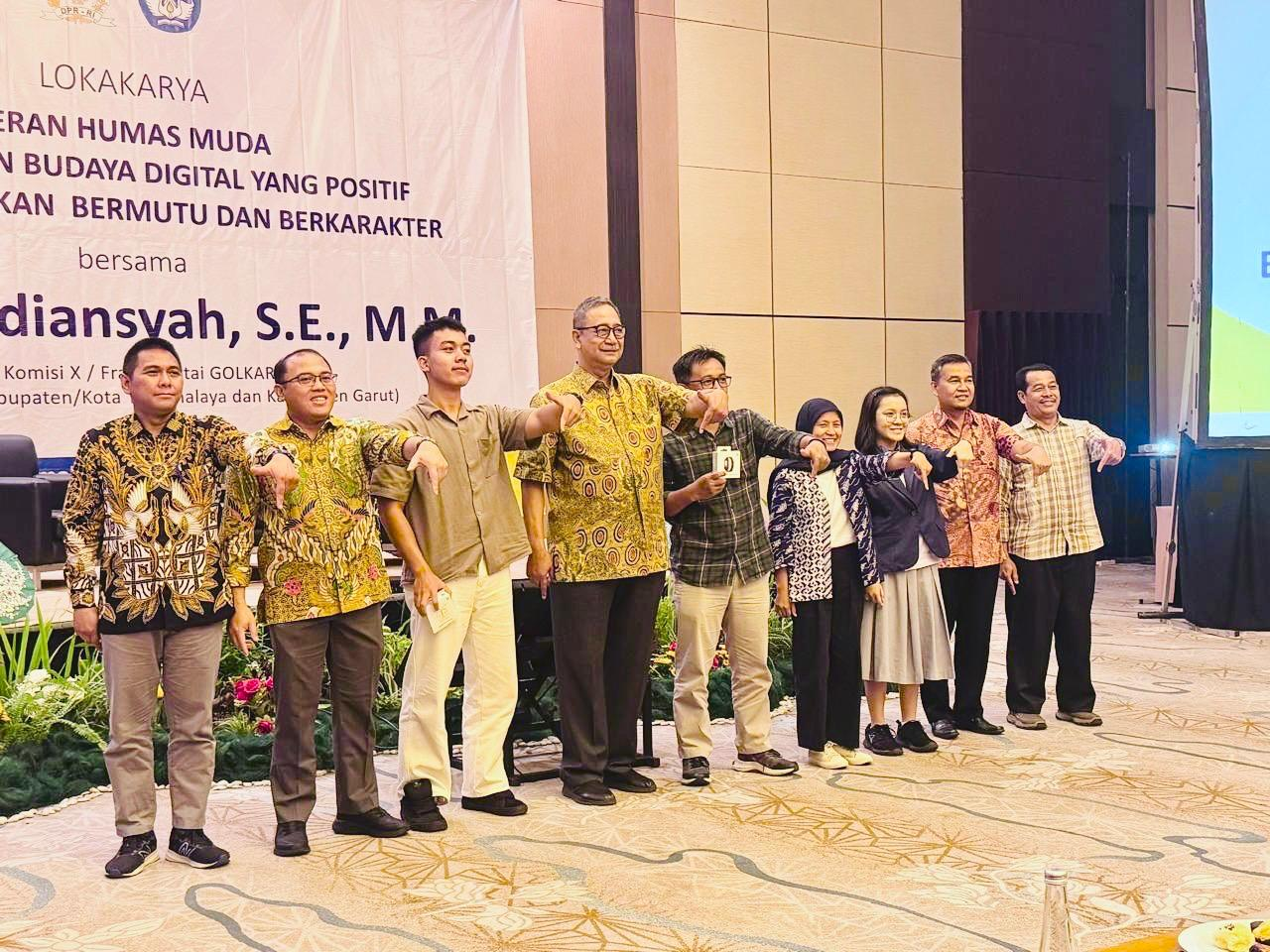 Kemendikdasmen dan DPR RI Perkuat Pendidikan Karakter Melalui Gerakan Humas Muda di Era Digital