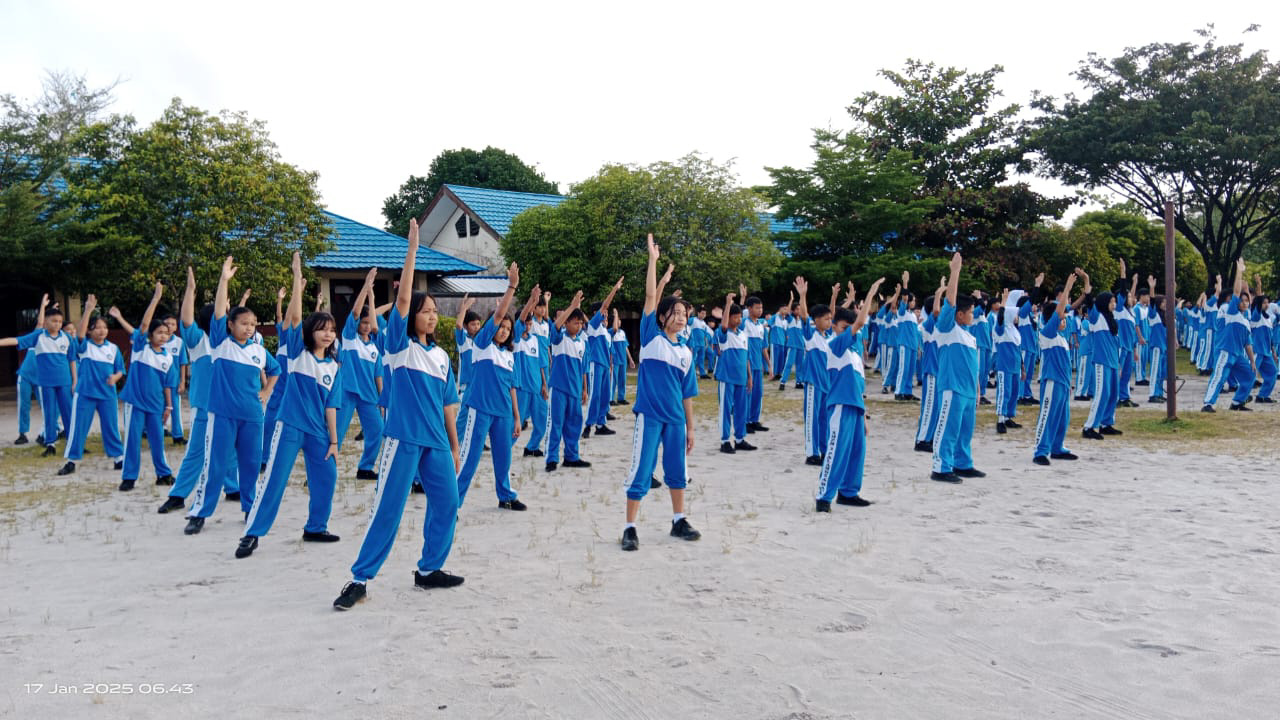 Senam Anak Indonesia Hebat Bangun Kebersamaan Warga Satuan Pendidikan di Kalimantan Tengah