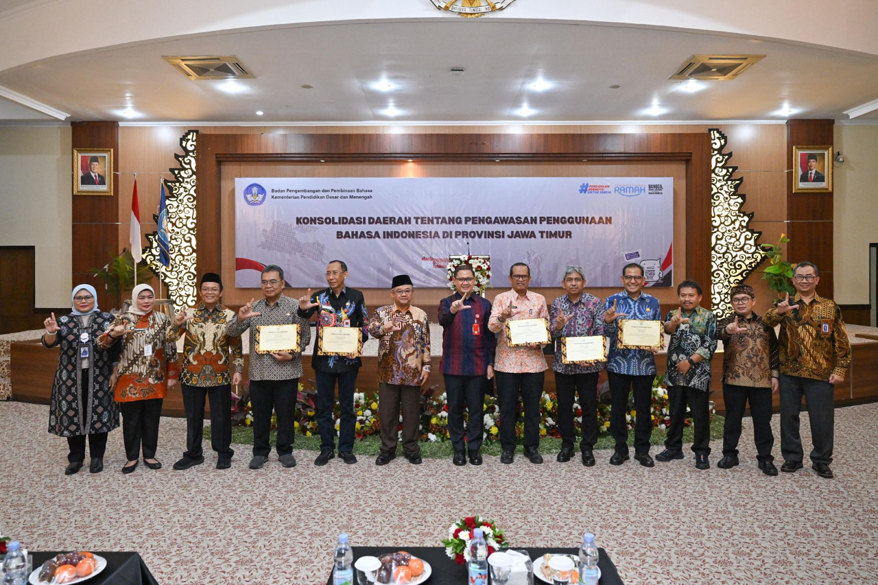 Mendikdasmen Tegaskan Kedaulatan Bahasa Indonesia sebagai Cermin Peradaban dan Keadaban Bangsa