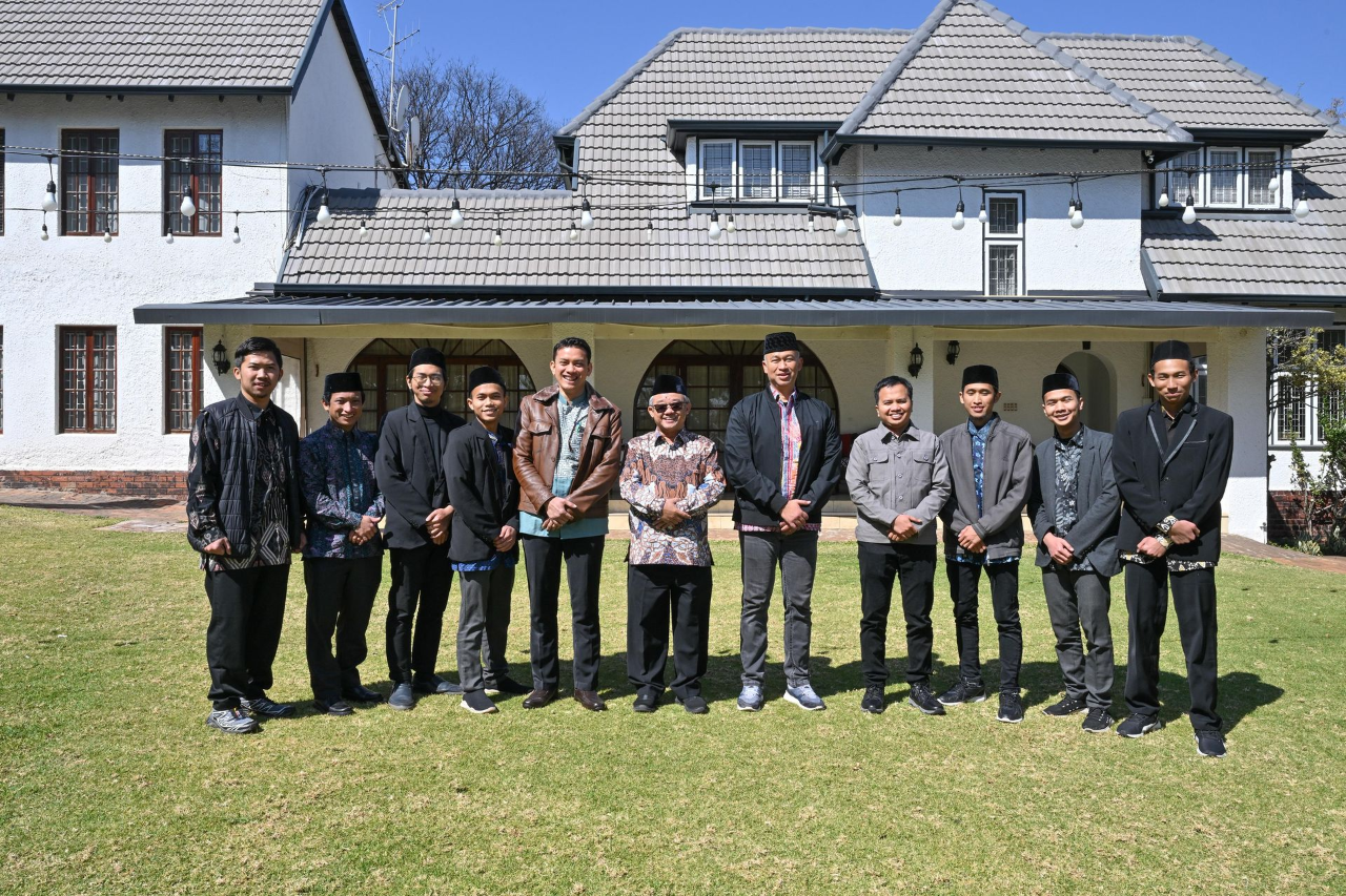 Mendikdasmen Ajak Generasi Muda Tanamkan Jiwa Merdeka dan Semangat Belajar di Manapun Berada